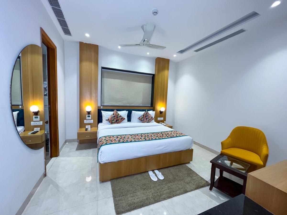 Hotel Classio Royale Amritsar Exteriör bild